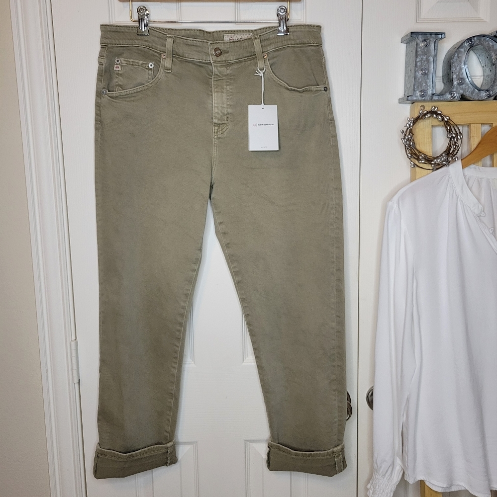 NWT AG Relaxed Boyfriend Jean In Honey